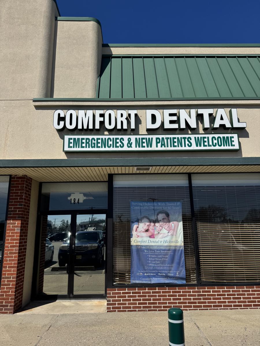 Comfort Dental at Hicksville office exterior on West Old Country Road in Hicksville, NY, where porcelain veneers and cosmetic dentistry are offered